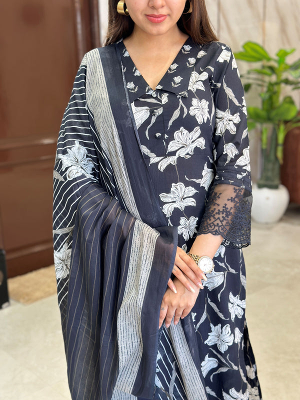 Vedika Midnight Blossom Kurta Suit Set