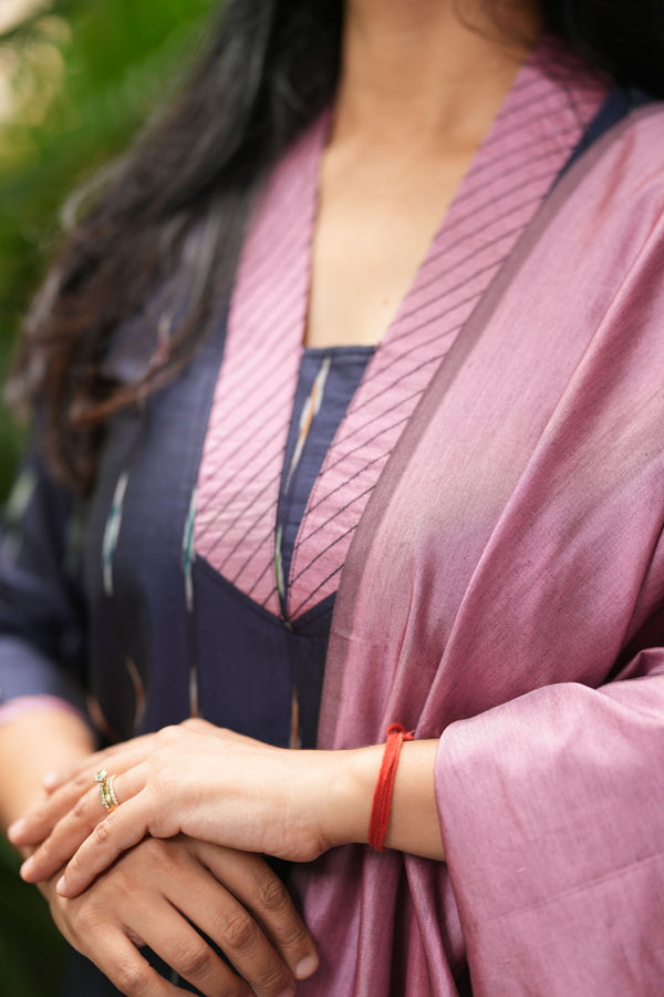 Lavya-Handwoven Pochampally Silk Elegance