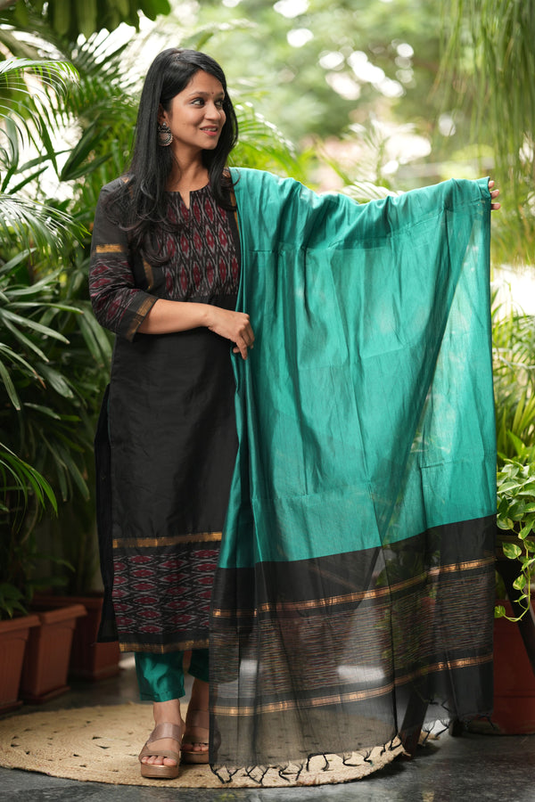 BlackTeal Echo - Pochampally Silk Elegance