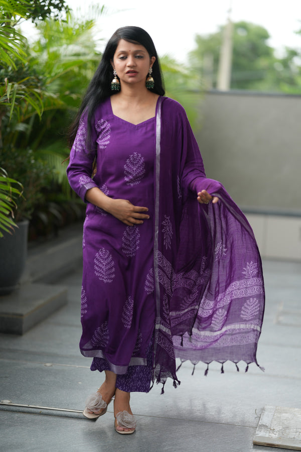 β¨ Samaira Linen Hand BlockPrinted Suit Set with lining