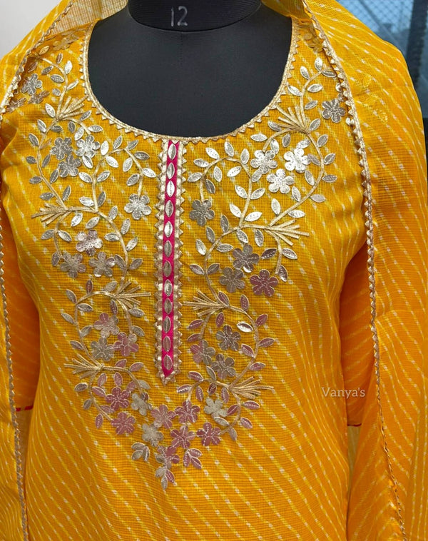 🌞 SaanvikaBrighten Every Occasion with Radiant Leheria Grace 🌞