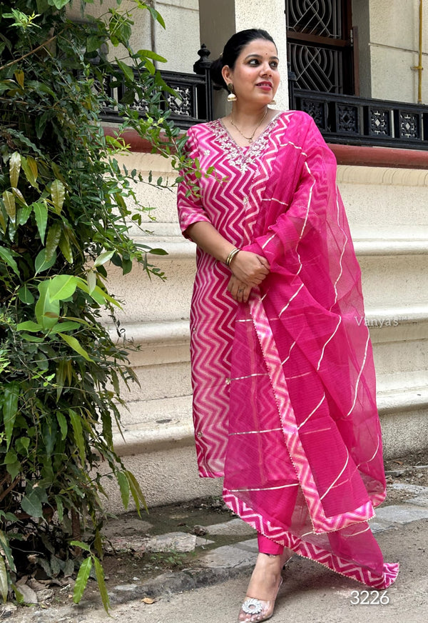 💖 RitvikaStep into Celebration with a Bold Twist of Tradition 💖