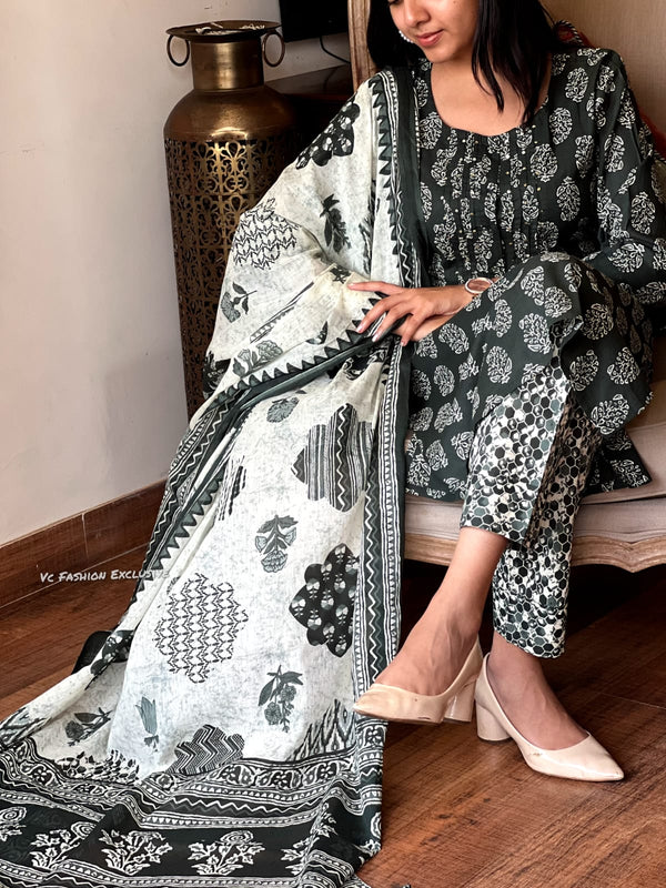 Sundarika Cotton Elegance Set