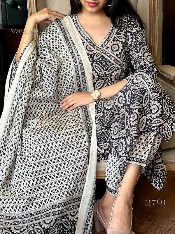 NoorJaahan Cotton Elegance Set