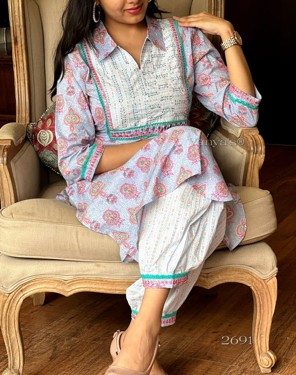 ๐ธ Nazaakat Buti Kurta Set โ Peach & Sky Blue Variants