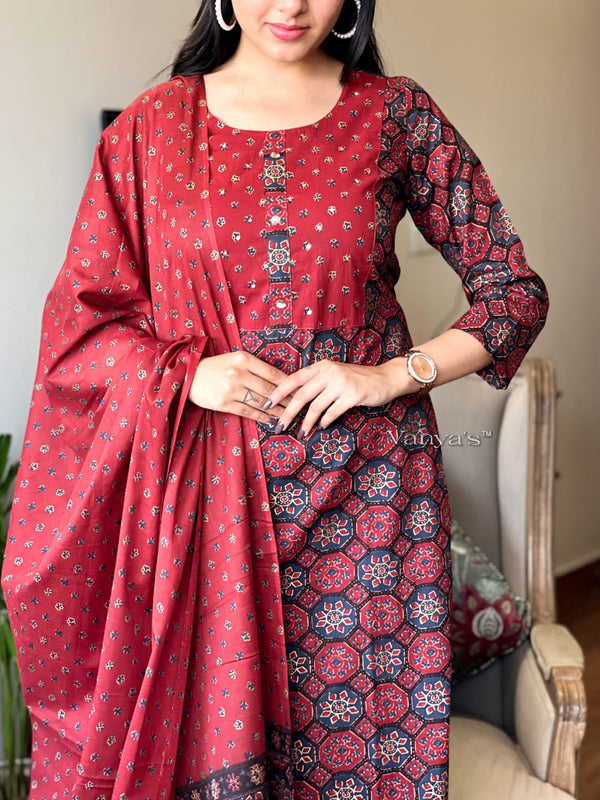 Gulrangi Elegance β Crimson Red Printed Suit Set