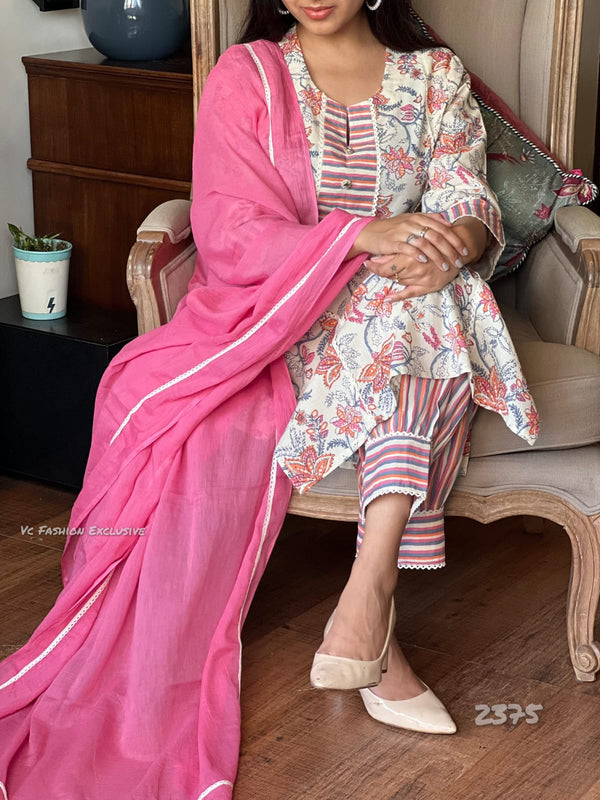 Gulbahaar β Pink Bloom Cotton Kurta Set