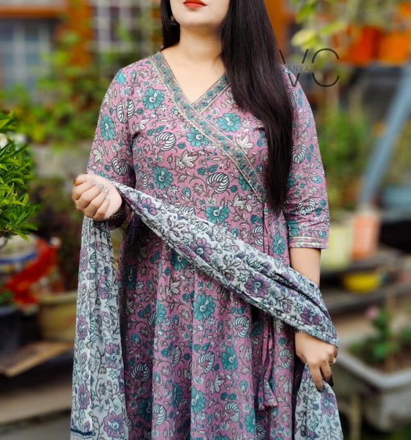 Gulbano Pink Cotton Flared Suit Set