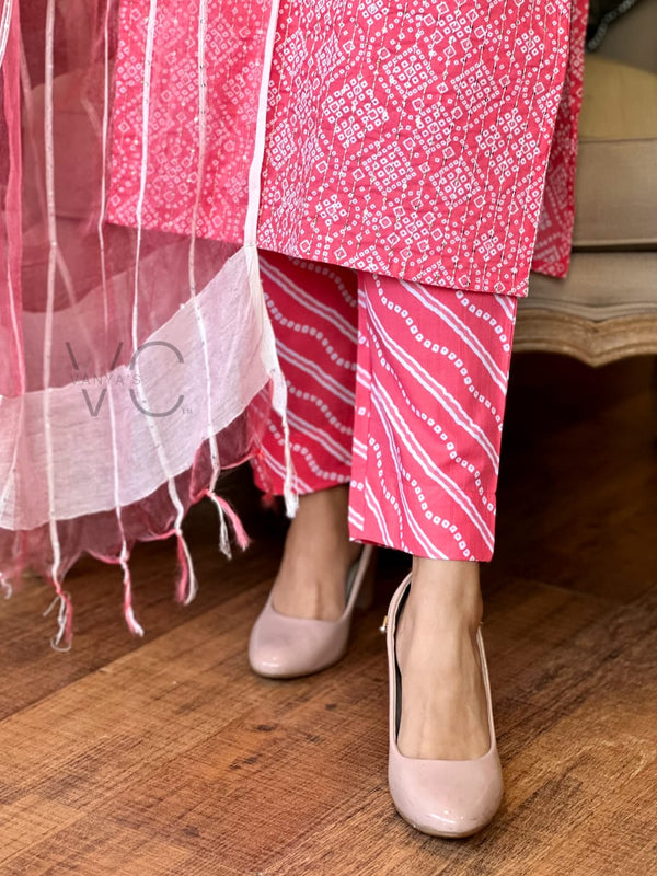 π "Gulaabi Grace" Pink Cotton Suit Set