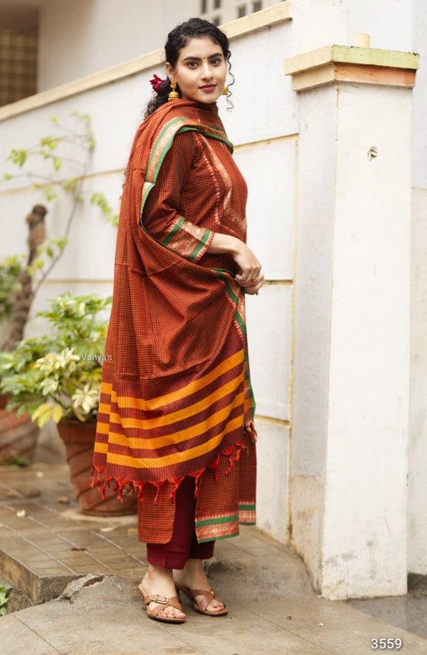 🌟 Terracotta Grace – Narayanpet Cotton Pattu