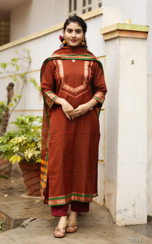 🌟 Terracotta Grace – Narayanpet Cotton Pattu