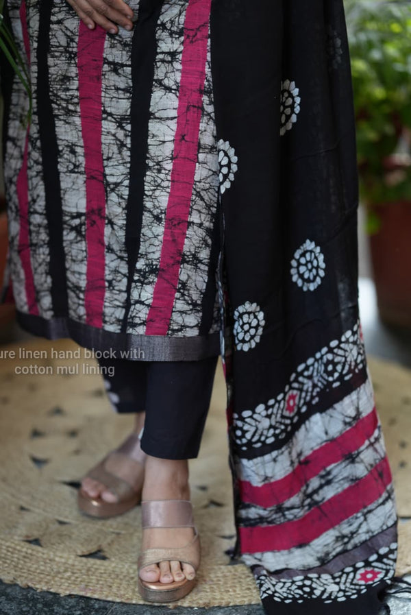 πΈ Bold Bloom Pure Linen Handblock Elegance