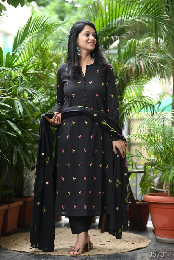 Midnight Petal Embroidered Set