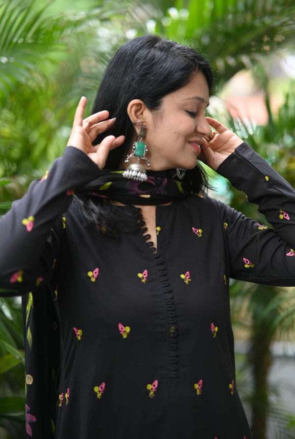 Midnight Petal Embroidered Set
