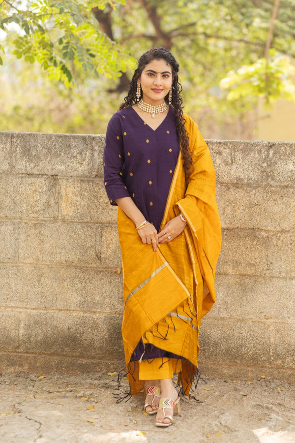 ✨Kashvi Premium Raw Banarasi Silk Zari Buti Suit Set