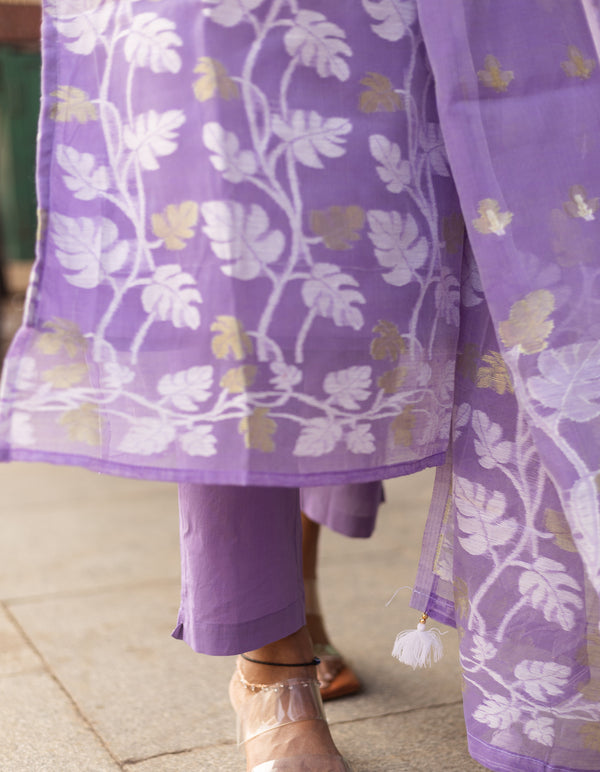 🪻🪻Lavender Woven Grace Bloom Jamdani Charm 🪻🪻