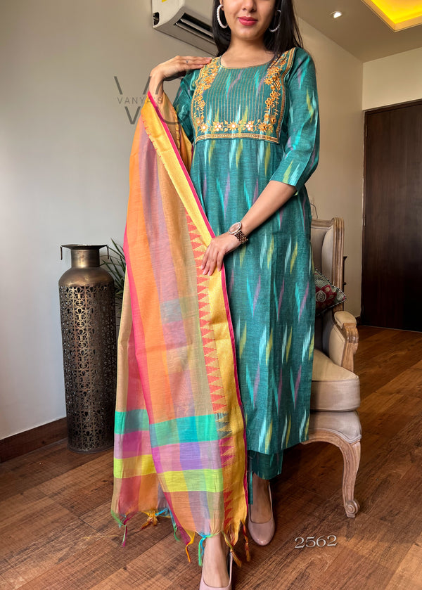 Ikkath handloom suit sets- Buy1get1
