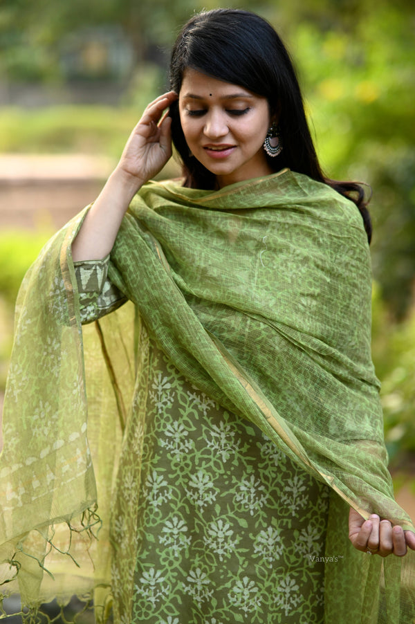 Nithila Bagru Hand Block Printed Suit Set