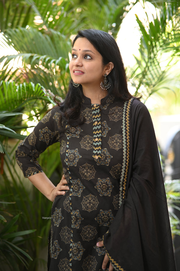 Kanika Black Ajrak Applique Suit Sets