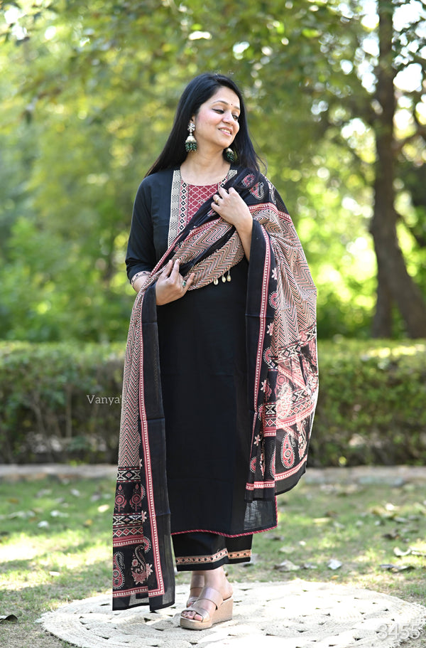 Raji Black Cotton suit sets