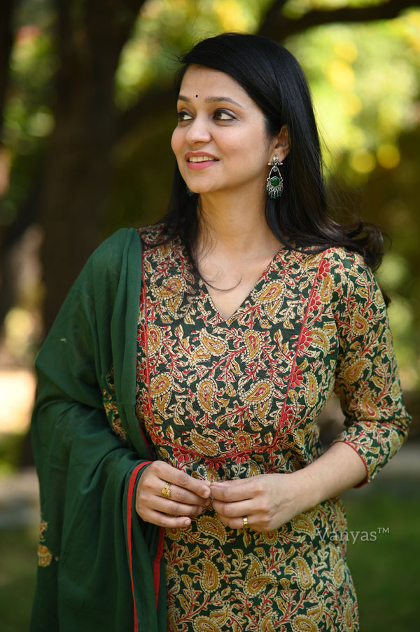 Saavi Ajrak Green Cotton Suit Sets