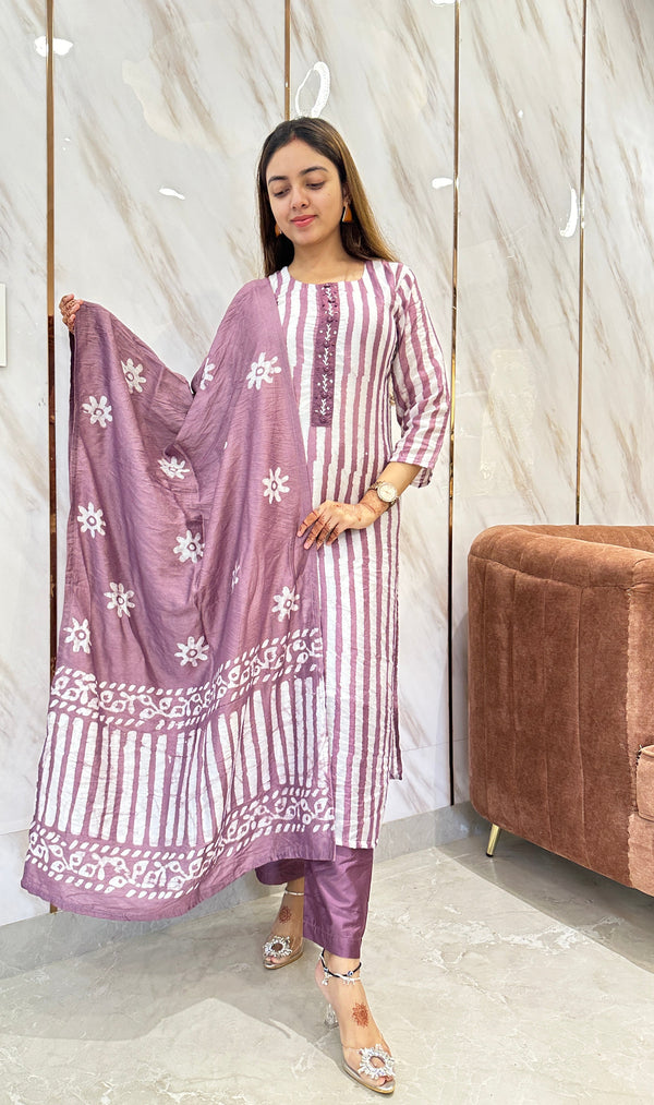 Pink batik silk suits with lining