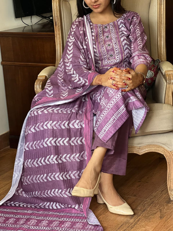 Wine self silk suit sets