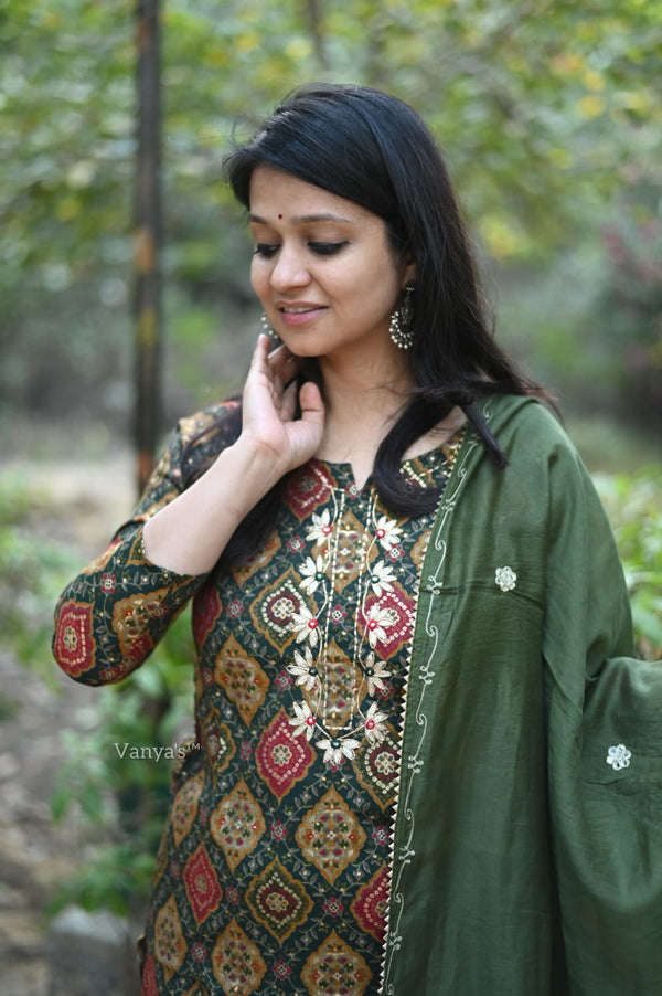 Olive Kashmiri Charm Kurta Set-green