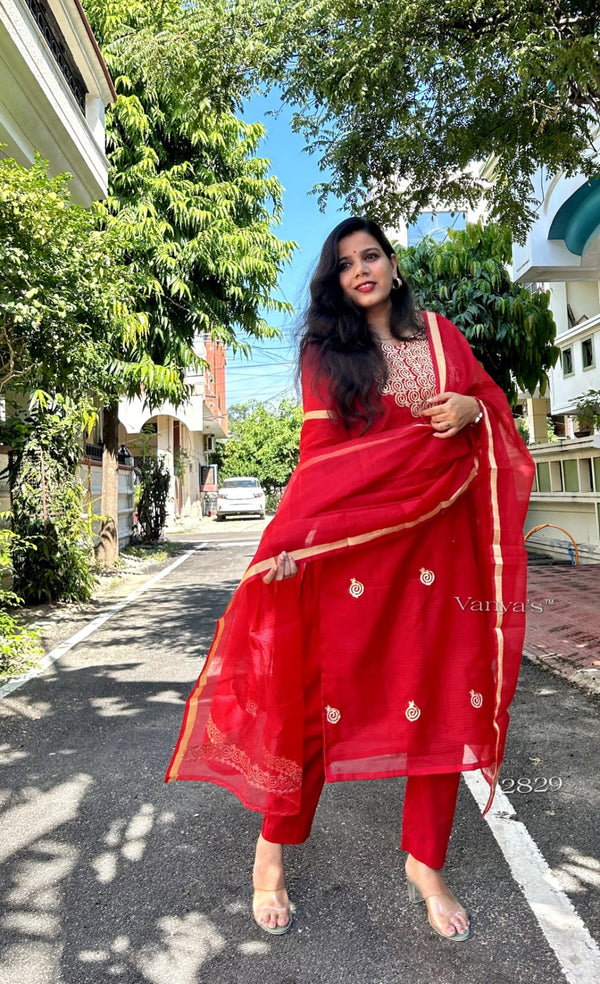 Mohini Kota Doria Red Suit Sets