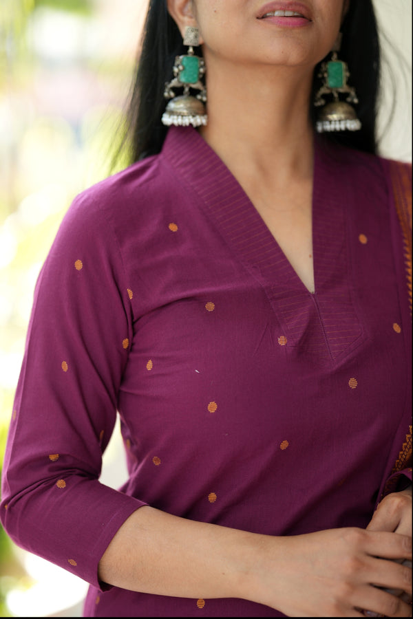 Vanaja Chettinad Handloom zari work Suit sets-Two Colour