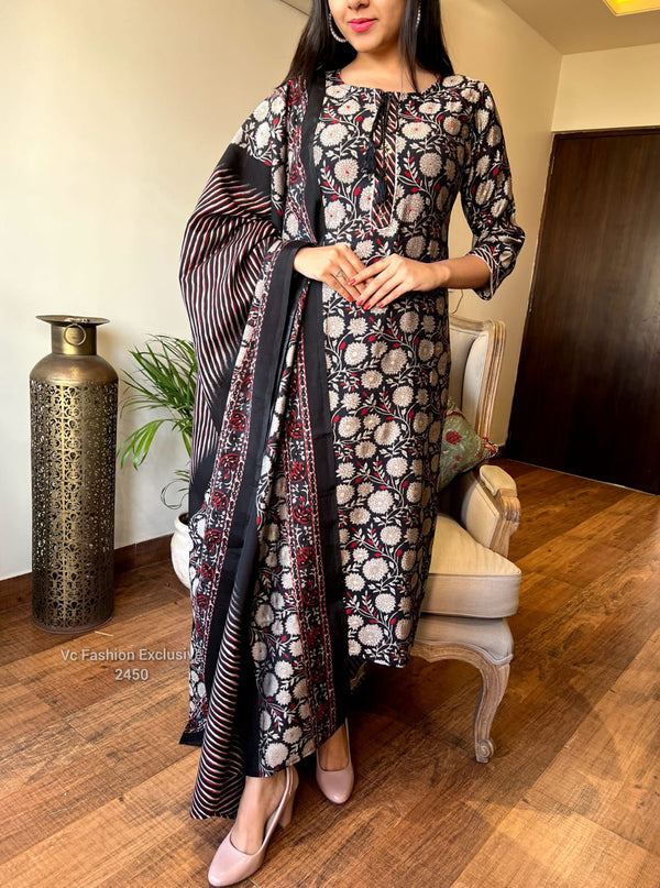 Muslin black soft kurta set-BUY1GET1