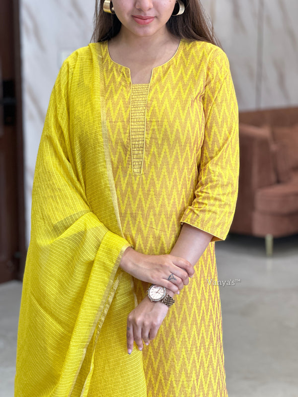 Ikkath yellow handloom cotton-buy1get1
