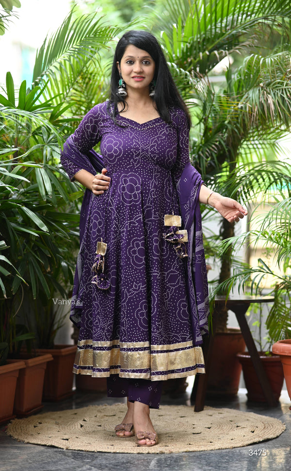 💛 💜 SharanyaDrape Yourself in Sunshine with this Flowing Anarkali Elegance 💛💜