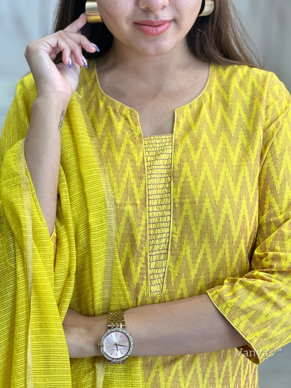 Ikkath yellow handloom cotton-buy1get1