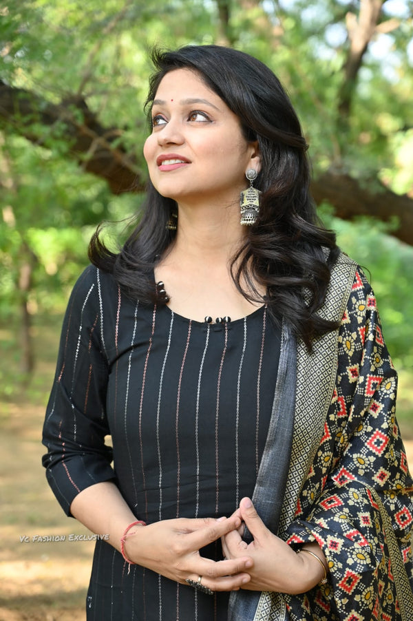 Myra self south cotton kurta pant sets