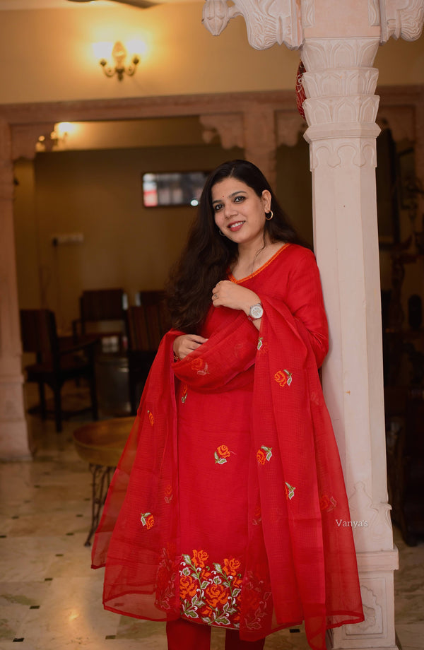 Savitri Red Kota Doria Embriodery Suit Sets