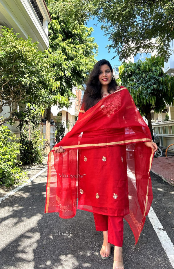 Mohini Kota Doria Red Suit Sets