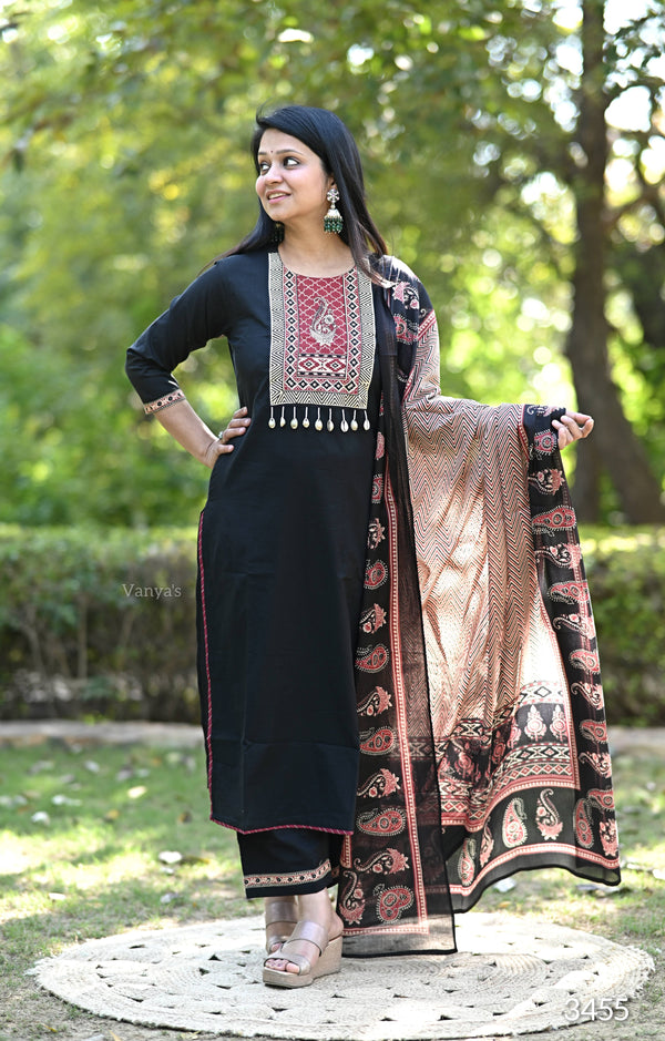 Raji Black Cotton suit sets