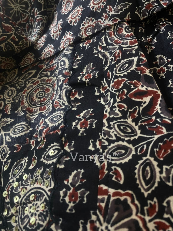 Ishin Ajrak Cotron Black Suit sets