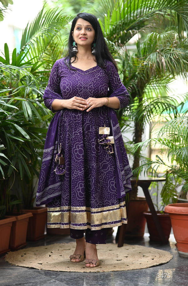 💛 💜 SharanyaDrape Yourself in Sunshine with this Flowing Anarkali Elegance 💛💜