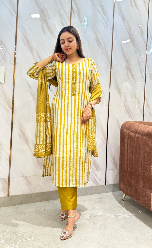 Yellow batik silk suit with lining