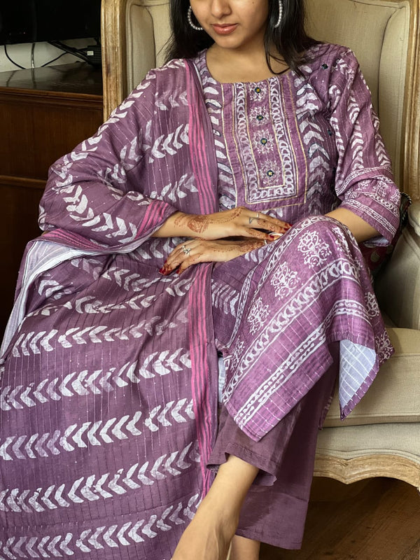 Wine self silk suit sets