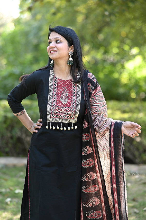 Raji Black Cotton suit sets