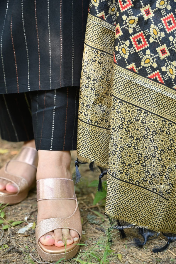 Myra self south cotton kurta pant sets