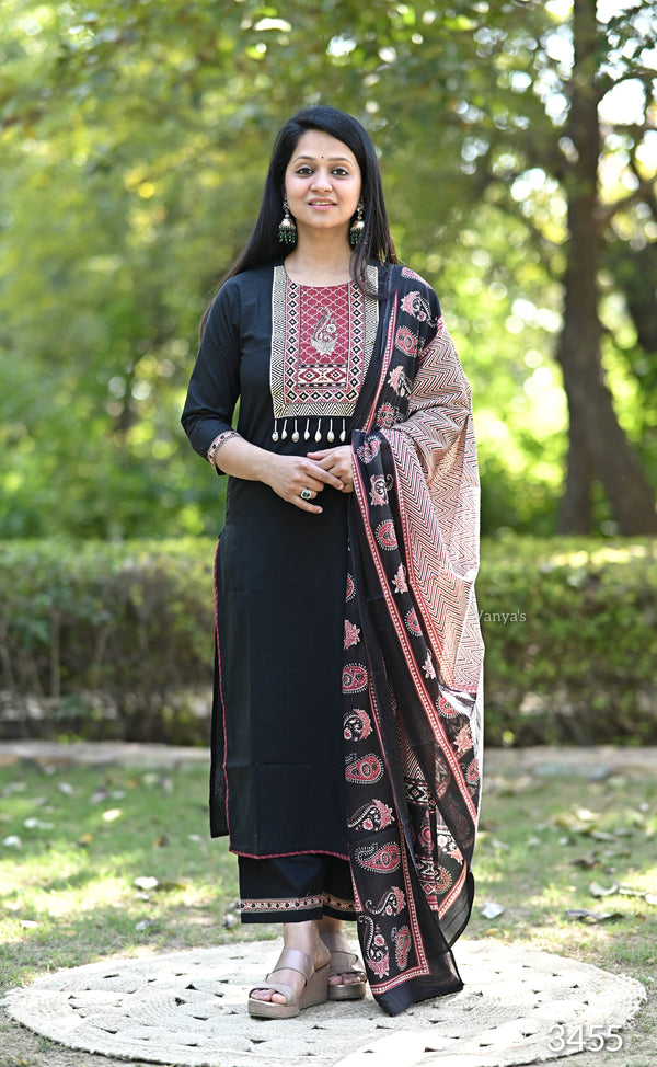 Raji Black Cotton suit sets