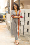 🌟Viraaya – Grey Pattu Cotton Kurta Set-with lining
