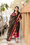 Veldhaari Pattu South Cotton – Midnight Gold Elegance