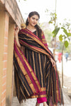 Veldhaari Pattu South Cotton – Midnight Gold Elegance