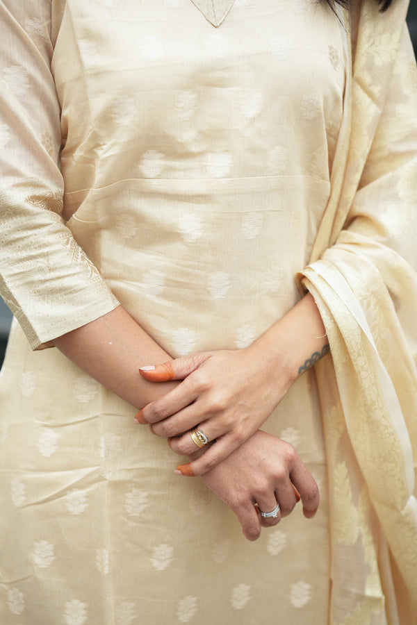 Kalyani Champagne Grace