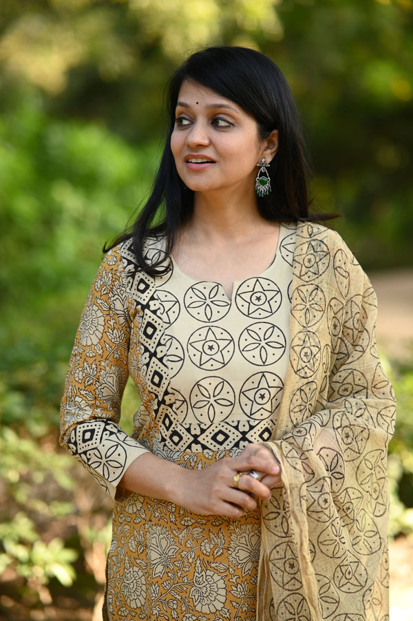Bagya Pure Cotton Bagru Hand Block Suit Sets